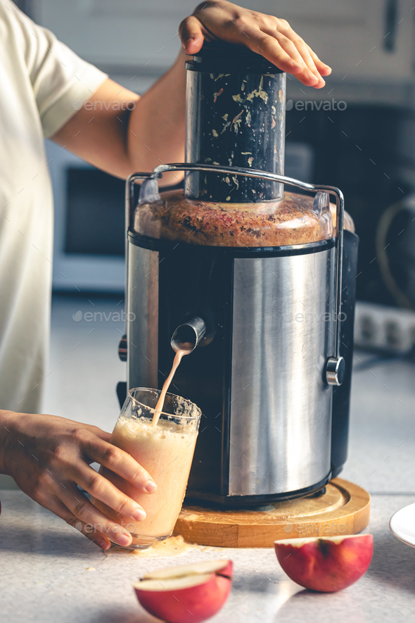 Apple juice outlet maker